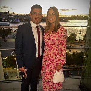 Meet your Posher, Sally